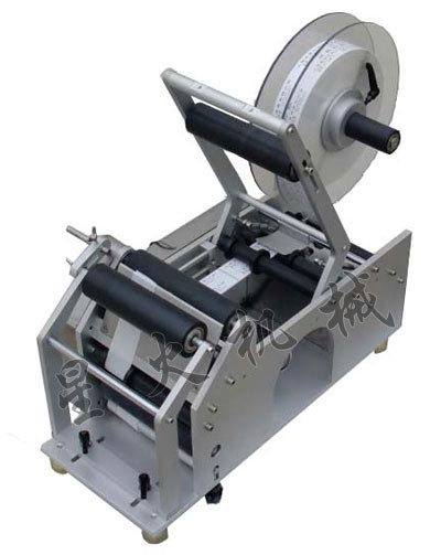 半自動（dòng）圓瓶貼標（biāo）機（jī）